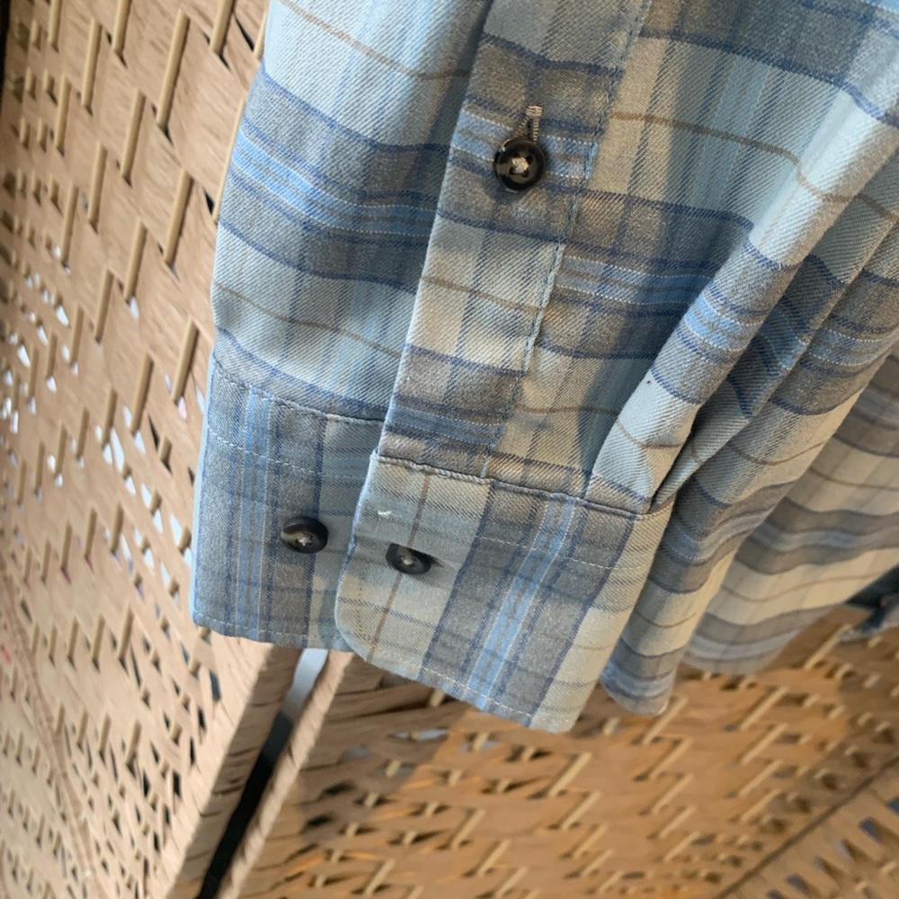 Peter Millar button down - Picture 3 of 8